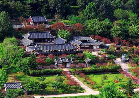 Byeongsanseowon In Andong Korea 건축 목조 주택 국내 여행