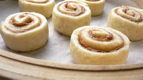 How To Make 90 Minute Peanut Butter Rolls