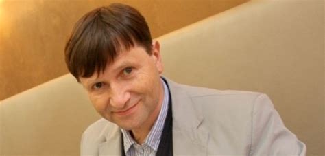 2004 vajíčko jan hrušínský zuzana kajnarová. Jan Hrušínský | Týden.cz