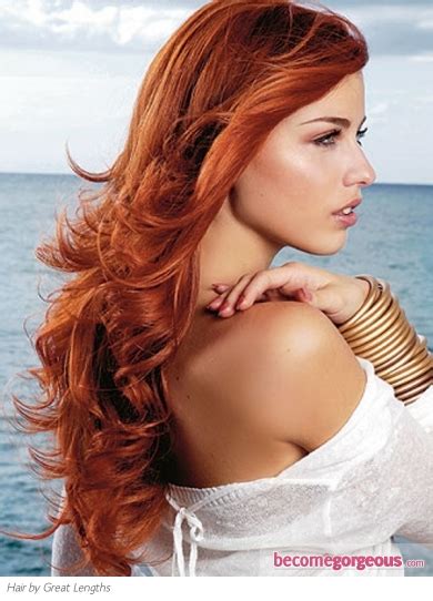Long layered haircuts come in a variety of gorgeous looks, and this big drama style is one of the best. Pictures : Long Hairstyles - Super-Long Red Hair Style