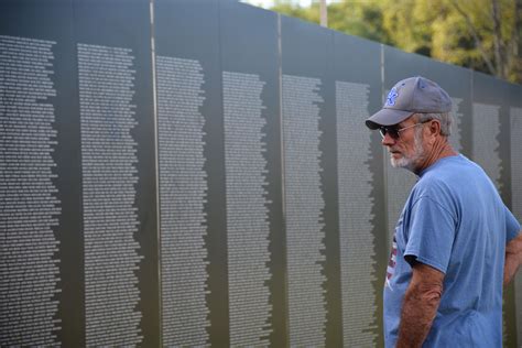 PHOTOS: Vietnam Veterans Traveling Tribute Wall | ClarksvilleNow.com
