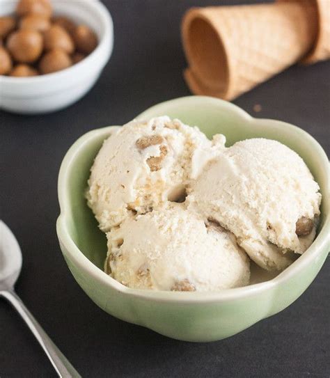 Maple Gingerbread Cookie Dough Ice Cream