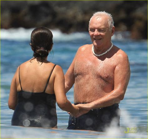 Anthony Hopkins Silence Of The Shirtless Lambs Photo Photos Just Jared Celebrity