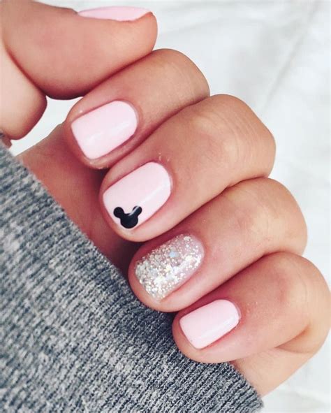 Disney Nail Art Ideas POPSUGAR Beauty Manicura de uñas Manicura