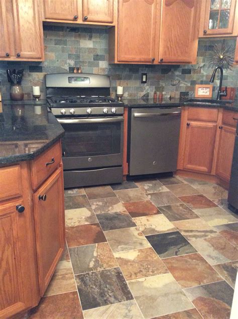 Whether you are looking to replace a single appliance or remodelling your entire kitchen, ge's slate appliances are designed to blend with other stainless steel, black or white appliances, or make a statement by themselves. Porcelain slate tile kitchen with GE slate appliances ...