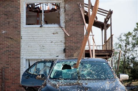 Photos of Missouri Tornado: Jefferson City Damage ‘Extensive’ - The New