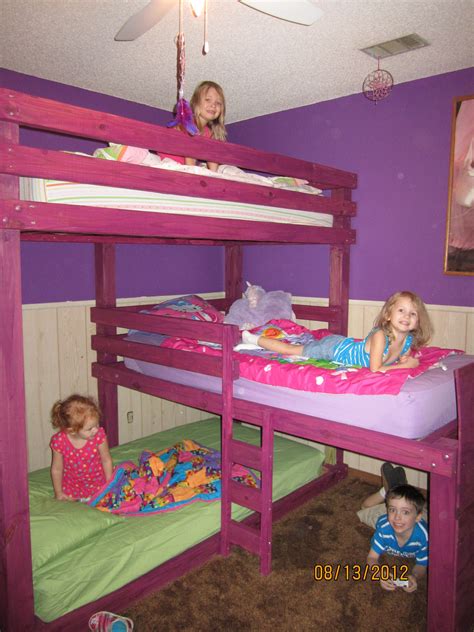 19 Nice Triple Bunk Beds Ideas For Your Childrens Bedroom Kid Beds