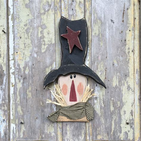 Scarecrow Door Hanger Wooden Scare Crow Head Scarecrow | Etsy | Scarecrow door hanger, Scarecrow ...