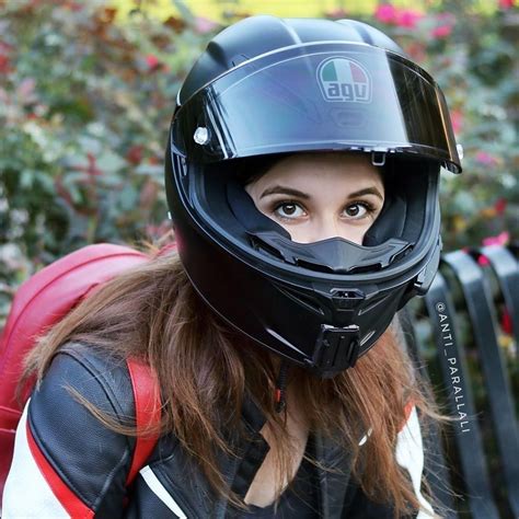 Pin By Frank Westphal On Helmet Women Motorcycle Girl Motorcycle