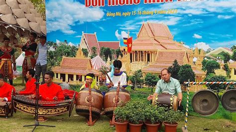 Người Khmer Vui đón Tết Chol Chnam Thmay Khmer People Celebrate Chol