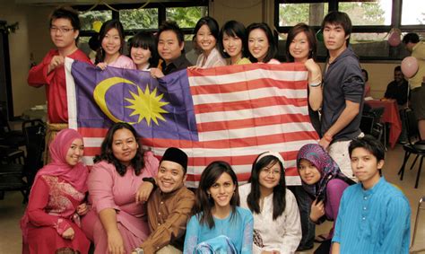 The 3 federal states are: 13 Signs You Were Born And Raised in Malaysia - WORLD OF BUZZ