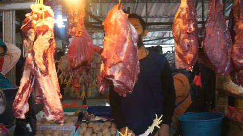 Panggang menggunakan teflon dengan api sedang dengan sedikit mentega. Tips bedakan Daging Babi dengan Daging Sapi - YouTube