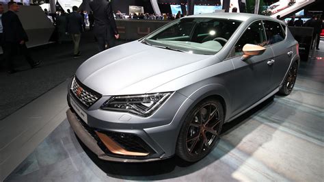 The Leon Cupra R Is Seat S Most Extreme Road Car Yet Top Gear