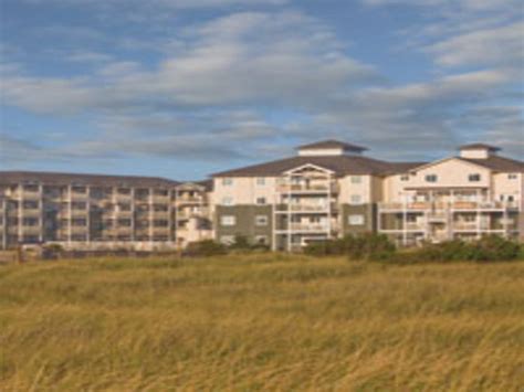 Only a short walk thru the dunes from the resort and you are on the beach. VacationRentals411.com: Long Beach, Washington: Worldmark ...