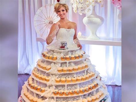Ugliest And Dumbest Wedding Dresses Thatll Make You Never Want To Get