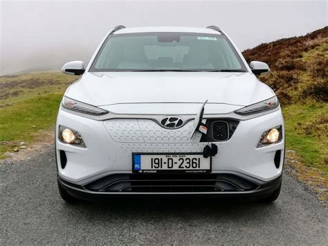 The Hyundai Kona Electric Has A Powerful 64 Kwh Battery Giving A Real