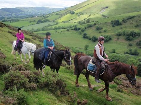 5 Days Mountain Trail Horse Riding Holiday In Wales Uk