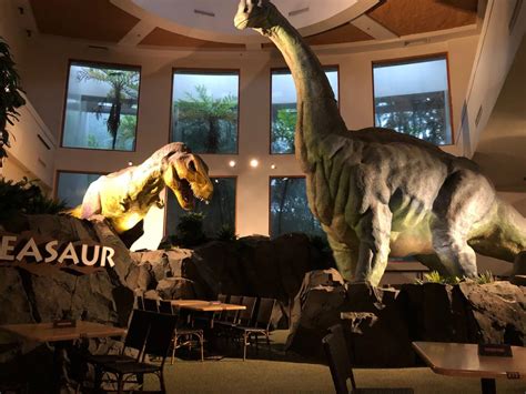 Photos Video The Jurassic Park Discovery Center Now A Uoap Lounge At Universals Islands Of