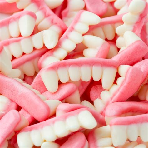 Vampire Teeth Gummy Candy 22 Lbs • Oh Nuts®