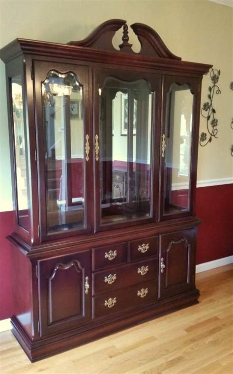 Thomasville bedroom furniture armoire, antique thomasville bedroom furniture, thomasville attache bedroom furniture, impressions bedroom furniture by thomasville, thomasville cherry bedroom furniture. Thomasville Furniture Refinishing | Furniture Refinishing ...