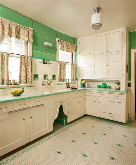 Youd Hardly Expect To Find An Art Deco Kitchen In A 1910 Craftsman—but