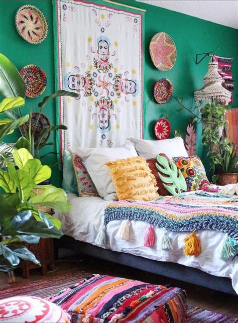 25 Boho Chic Bedrooms That Invite In Shelterness