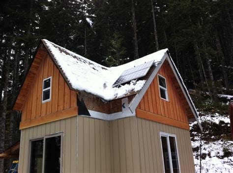 We install the second string of hightec solar panels. Building our Cabin - Solar Burrito