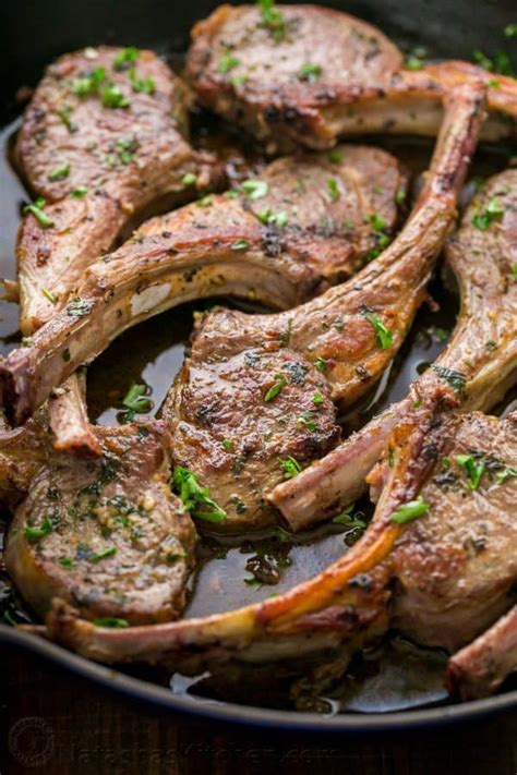 Tender, flavorful lamb chops don't get any easier than these lamb loin chops marinated in herbs, garlic, and lemon juice, then roasted in the oven, for an easy lamb chops recipe that cooks in about 15 minutes. Garlic and Herb Crusted Lamb Chops Recipe ...
