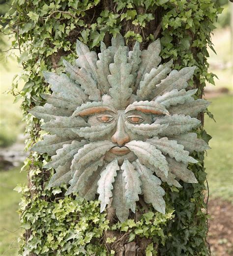 Handcrafted Metal Indoor/Outdoor Green Man Wall Art ...