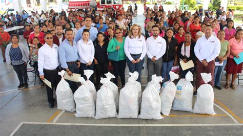 Entrega Dif Municipal De Oaxaca Apoyos Del Programa Estímulos A La