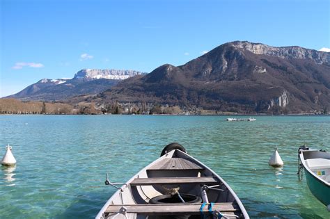 Annecy France Is Still Absolutely Stunning In Winter Travel