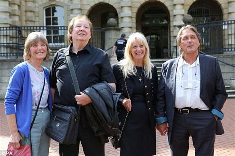 The Tremeloes Members Acquitted Of Indecently Assaulting A 15 Year Old Girl 50 Years Ago Daily