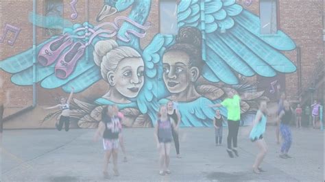 Street Dance Graffiti Spray Paint Mural Art Video Youtube