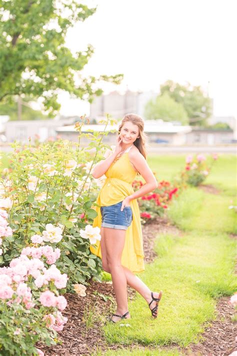 Rose Garden Senior Spokesmodel Session How To Feel Beautiful Cute Summer Outfits Photoshoot