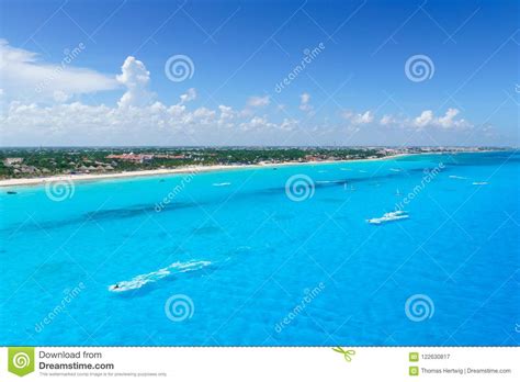 Cancun Mexico From Birds Eye View Cancun S Beaches With Hotels And