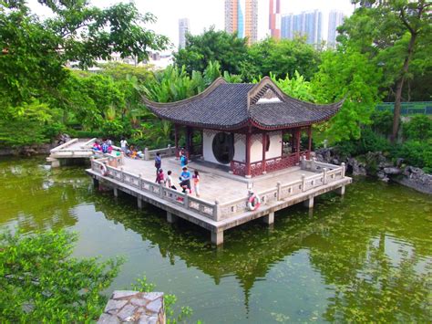 Kowloon Walled City Park Shows How Overcrowded Hong Kong Was