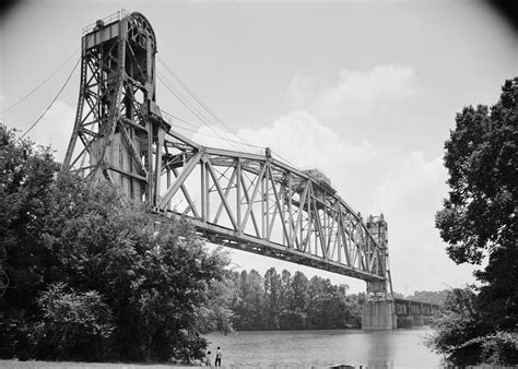 Pictures 1 Tennessee River Railroad Bridge Florence Alabama