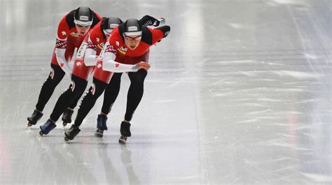 Canadian Speed Skaters Capture Gold Silver In Long Track Relays The