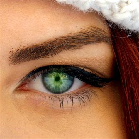 ¿cuál Es El Auténtico Origen De Los Ojos Verdes Ojos Ojosverdes
