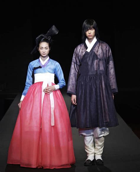 한복-hanbok-korean-traditional-clothes-dress-traditional-outfits,-hanbok-modern,-korean-outfits