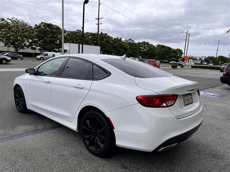 2016 Chrysler 200 S Sara C Trading