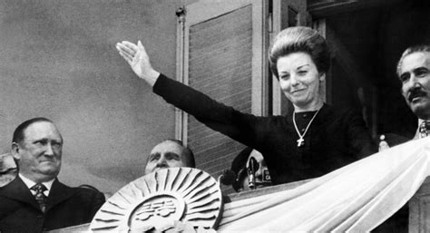 La Solitaria Vida De Isabel Perón En Madrid Chic