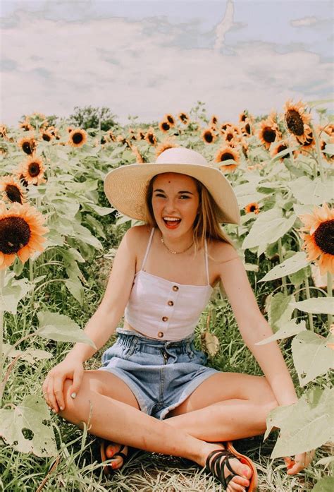 Sunflower Fields Forever | Sunflower photography, Sunflower field pictures, Sunflower field ...