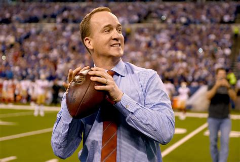 Peyton Manning Reportedly Turns Down Espns ‘monday Night Football