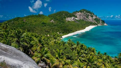 North Island Seychelles The Worlds Most Exclusive Hotel Phenomenal