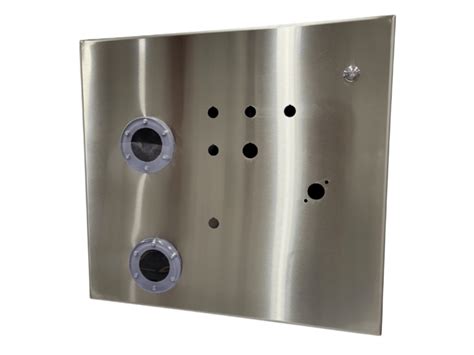 Hygienic Flanged Single Door Enclosures IP69K Rated 4Xxtreme