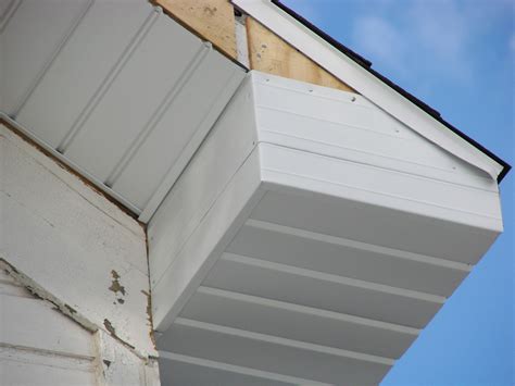 Installing Metal Soffit On Gable Ends This Will Give Weblog Ajax