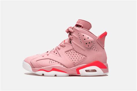 15 Of The Dopest Womens Sneakers Reselling Right Now