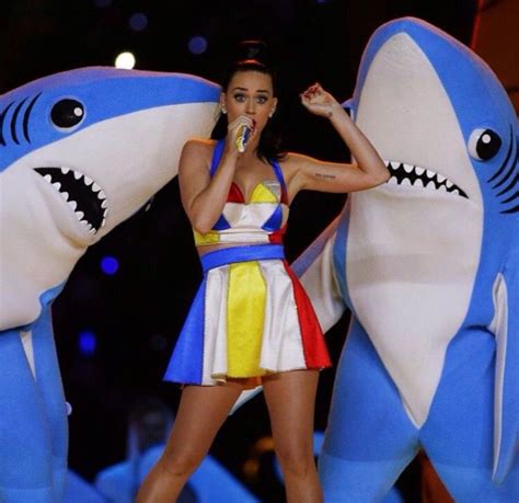 Katy Perry And Her Cute Sharks ️ Super Bowl Cute Shark Glamorous Style Katy Perry Super Bowl