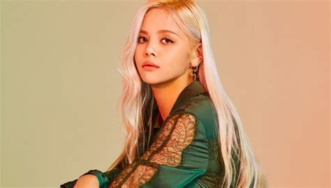 sorn from k pop group clc apologizes for controversial photoshoot